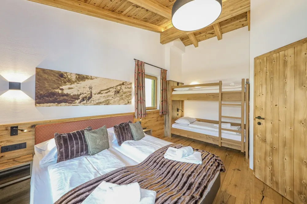 KITZIMMO-Exklusives Nationalpark Chalet in sonniger Ruhelage - Immobilien Neukirchen.