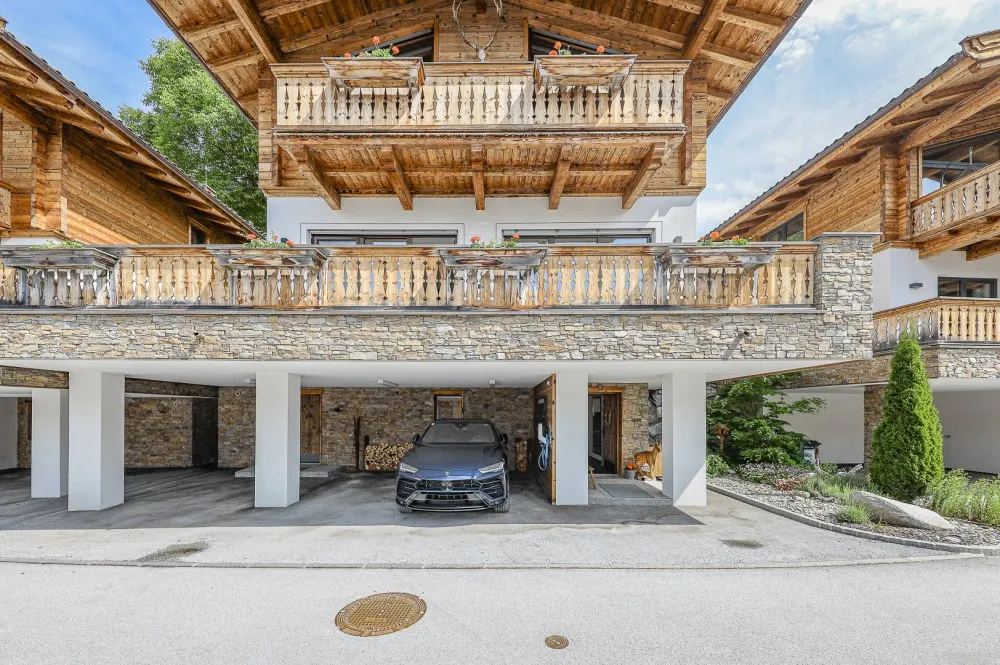 KITZIMMO-Exklusives Nationalpark Chalet in sonniger Ruhelage - Immobilien Neukirchen.