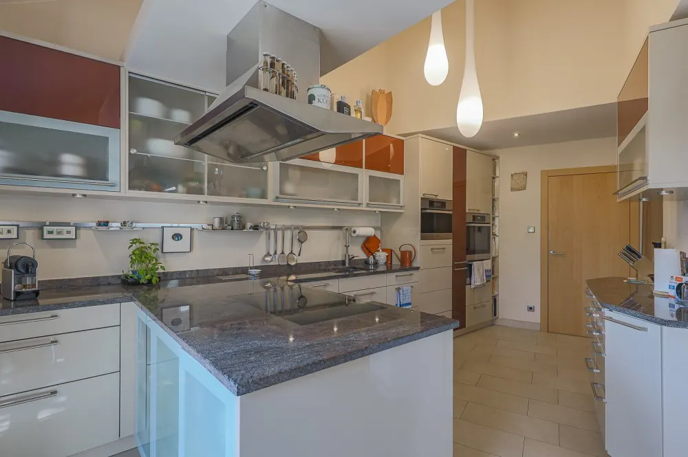 KITZIMMO-Exklusive Villa in Toplage kaufen - Immobilien Kufstein Kitzbühel.