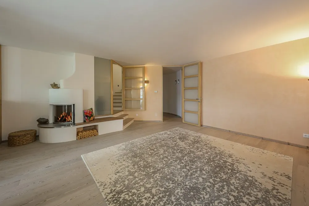 KITZIMMO-Exklusive Villa mit Pool am Traunsee kaufen - Immobilien Gmunden.
