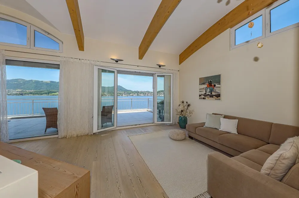 KITZIMMO-Exklusive Villa mit Pool am Traunsee kaufen - Immobilien Gmunden.