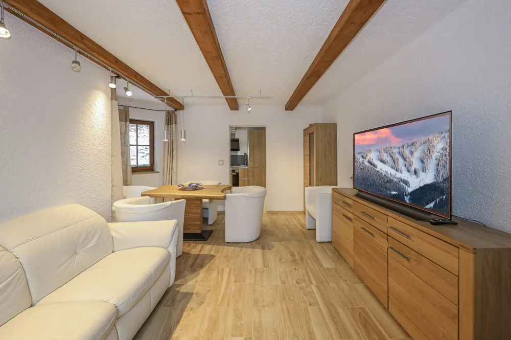 KITZIMMO-Ferienhaus in idyllischer Ruhelage kaufen - Immobilien Reit im Winkl.