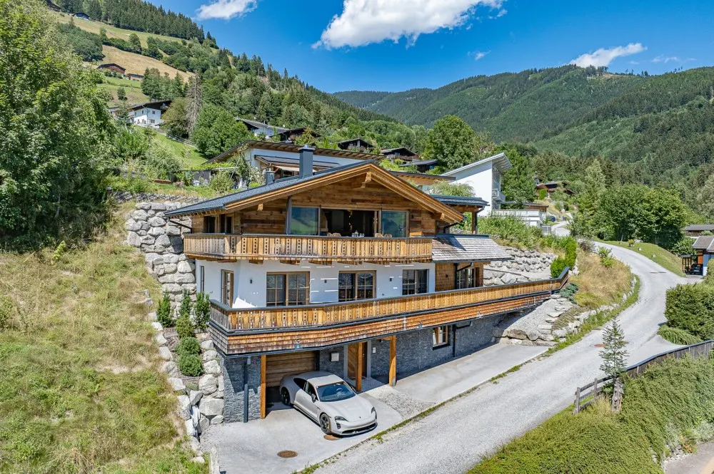 KITZIMMO-Exklusives Chalet am Sonnberg mit Panorama-Ausblick - Immobilien Zell am See.