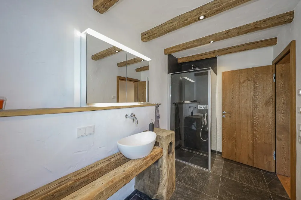 KITZIMMO-Exklusives Chalet am Sonnberg mit Panorama-Ausblick - Immobilien Zell am See.