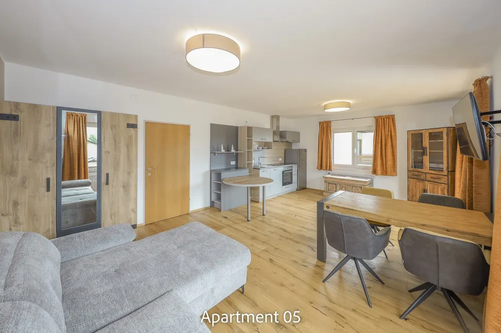 KITZIMMO-Pension Apartmenthaus kaufen - Immobilien Kötschach Mauthen Kärnten.