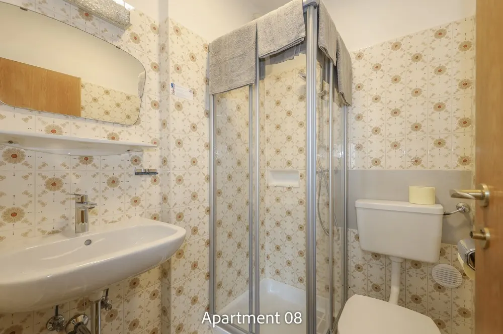 KITZIMMO-Pension Apartmenthaus kaufen - Immobilien Kötschach Mauthen Kärnten.