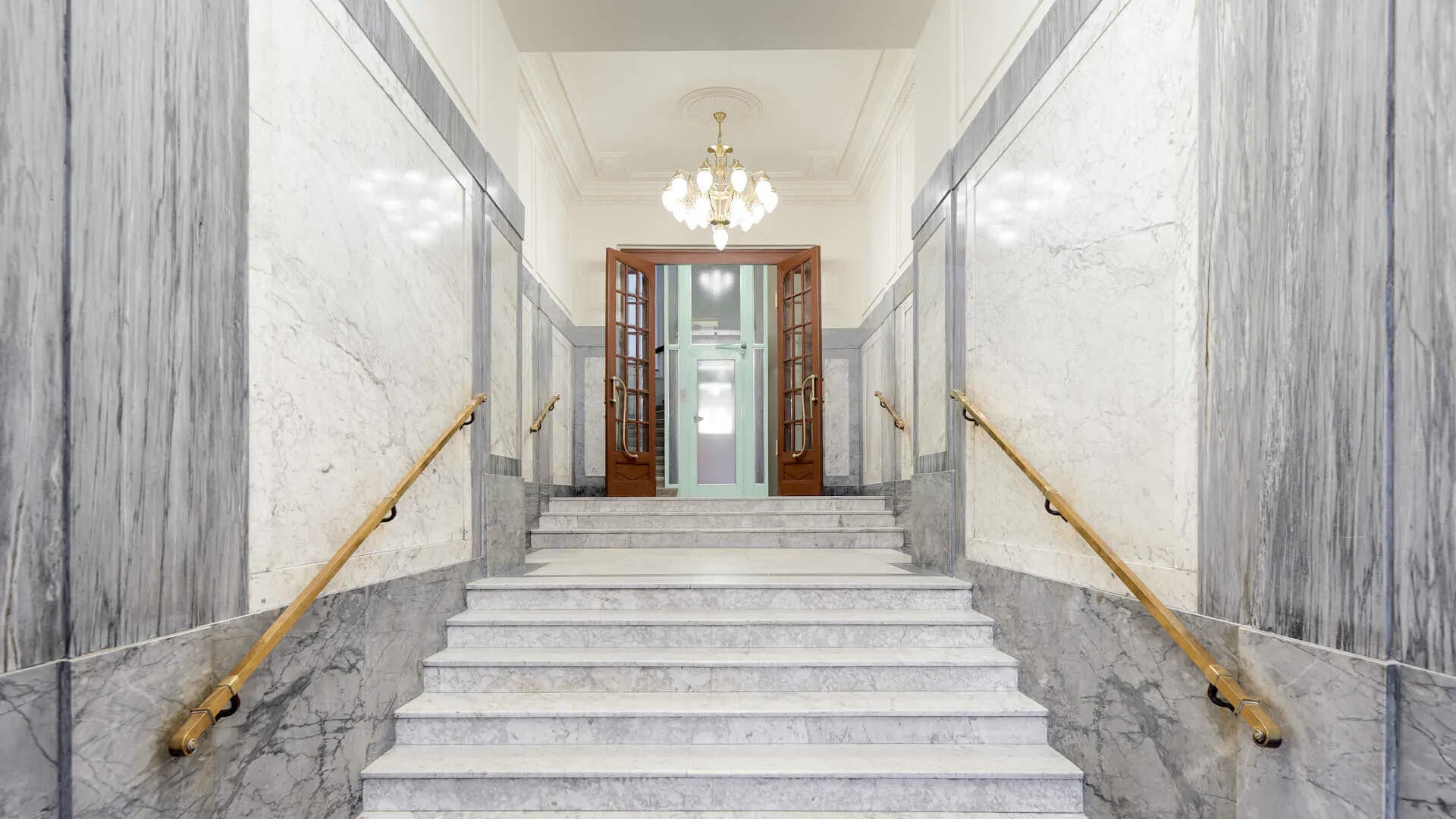KITZIMMO-Luxus-Dachgeschosswohnung kaufen - Immobilien Wien.