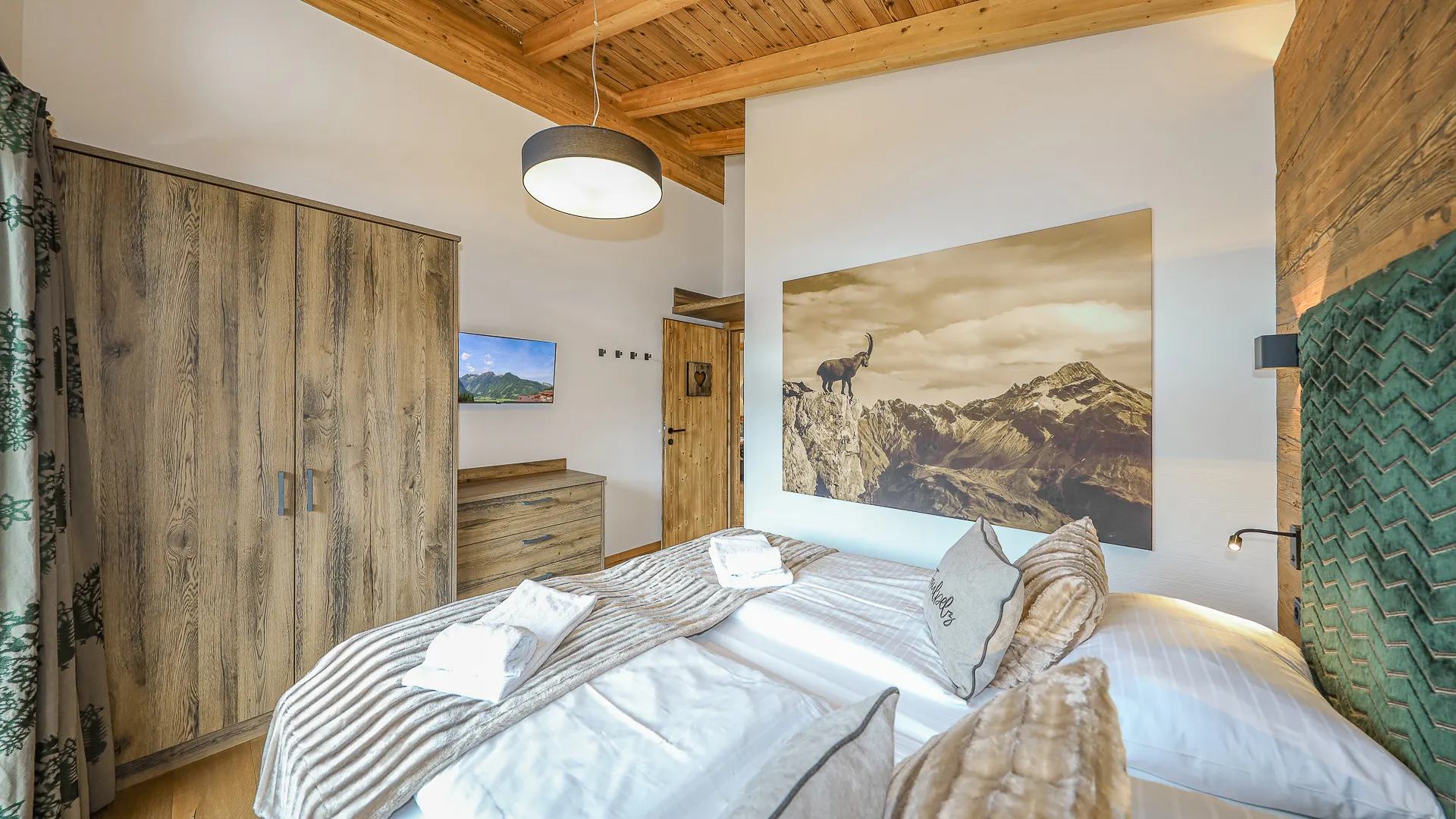 KITZIMMO-Exklusives Nationalpark Chalet in sonniger Ruhelage - Immobilien Neukirchen.