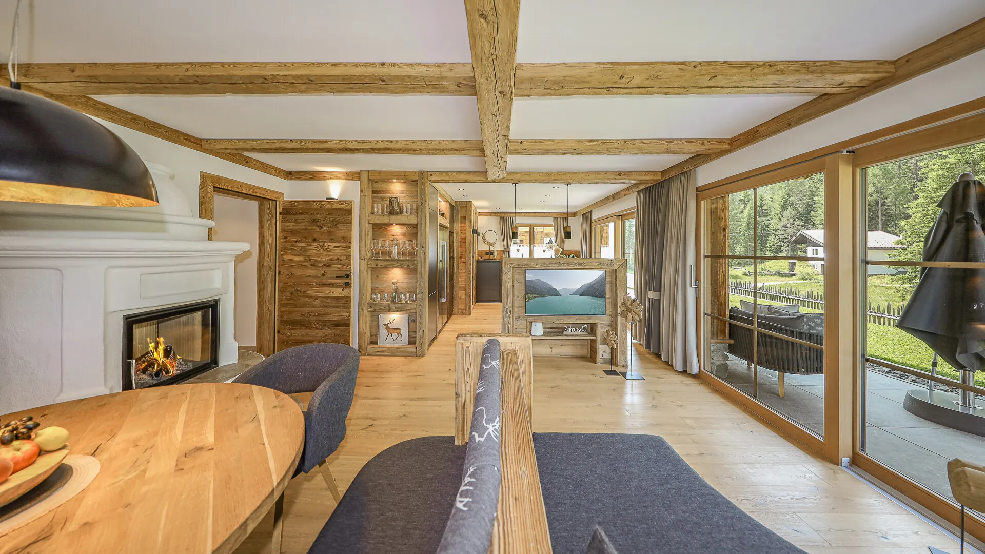 KITZIMMO-Zwei Luxuschalets mit Panoramablick in Top-Ruhelage kaufen - Immobilien Steinberg Tirol.