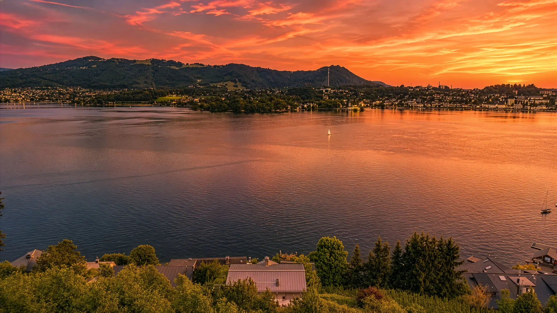 KITZIMMO-Exklusive Villa mit Pool am Traunsee kaufen - Immobilien Gmunden.