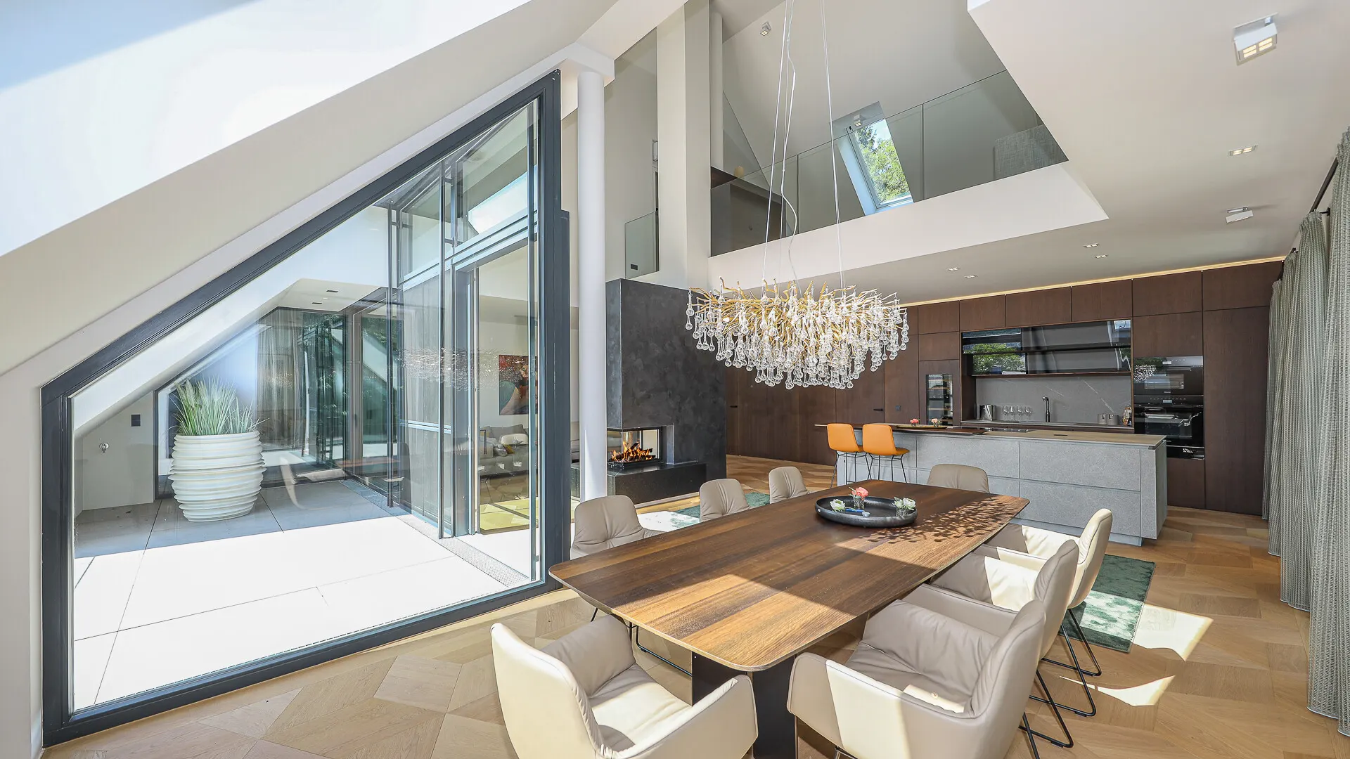 KITZIMMO-International-Luxuspenthouse Gmunden Traunsee kaufen Immobilien Oberösterreich.