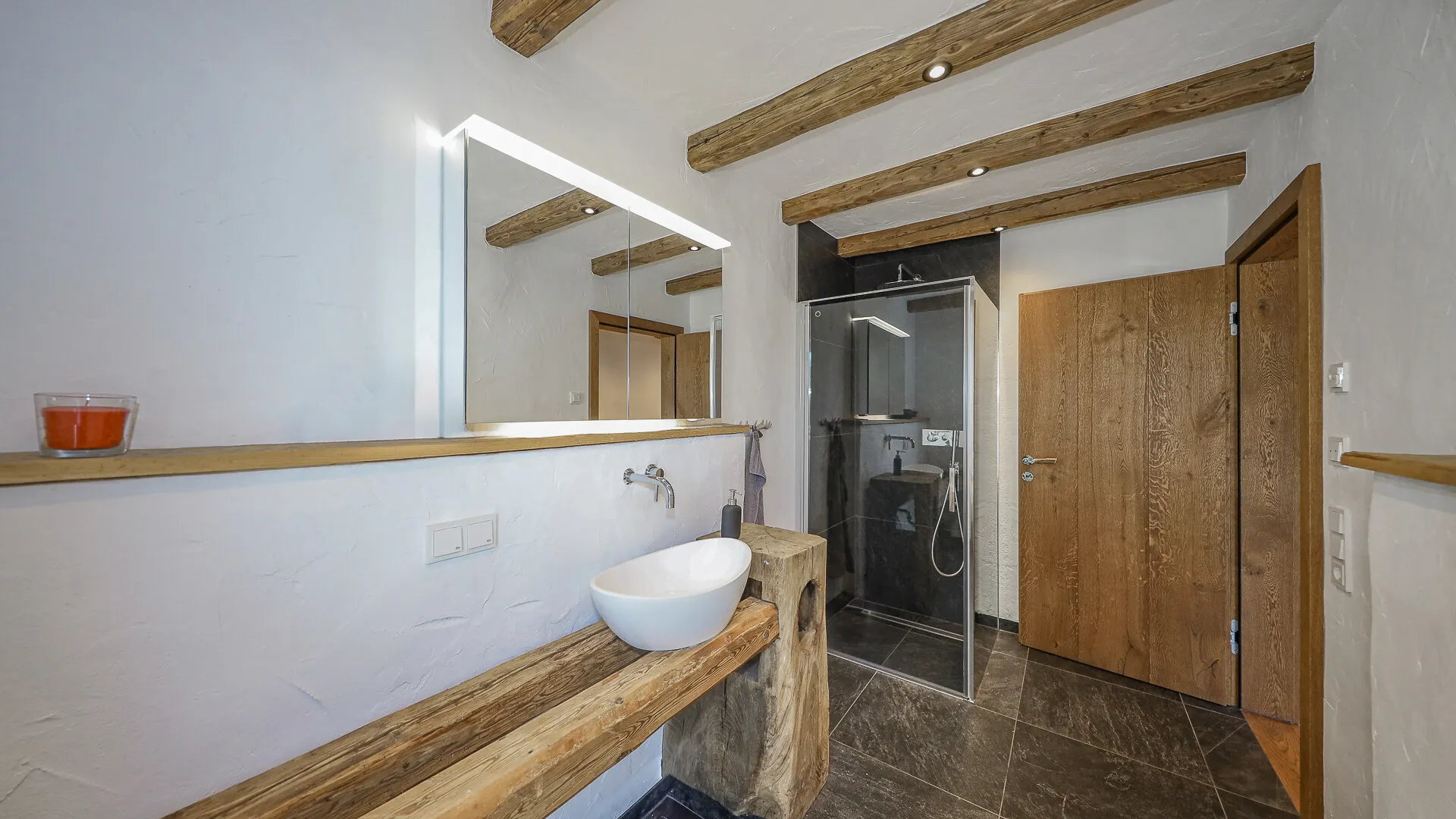 KITZIMMO-Exklusives Chalet am Sonnberg mit Panorama-Ausblick - Immobilien Zell am See.