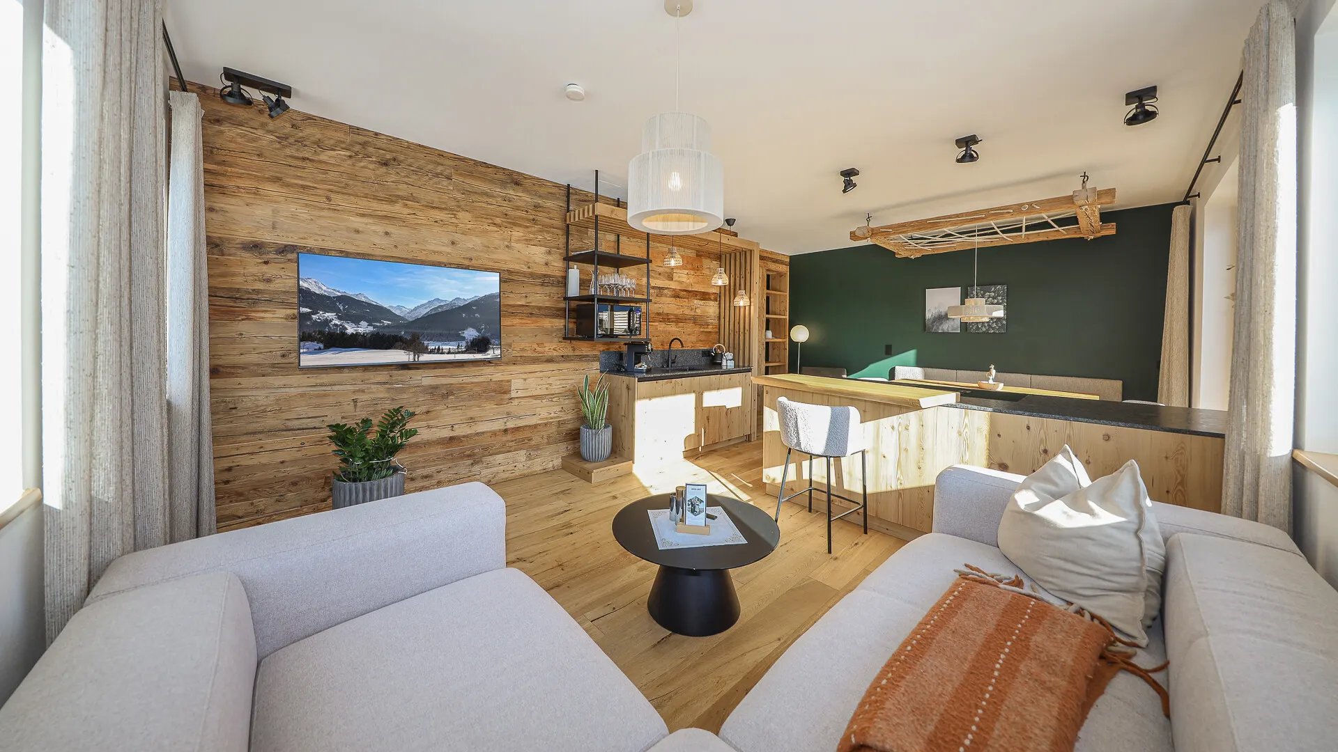 KITZIMMO-Luxus-Apartmenthaus in einzigartiger Top-Sonnenlage kaufen - Immobilien Hollersbach.