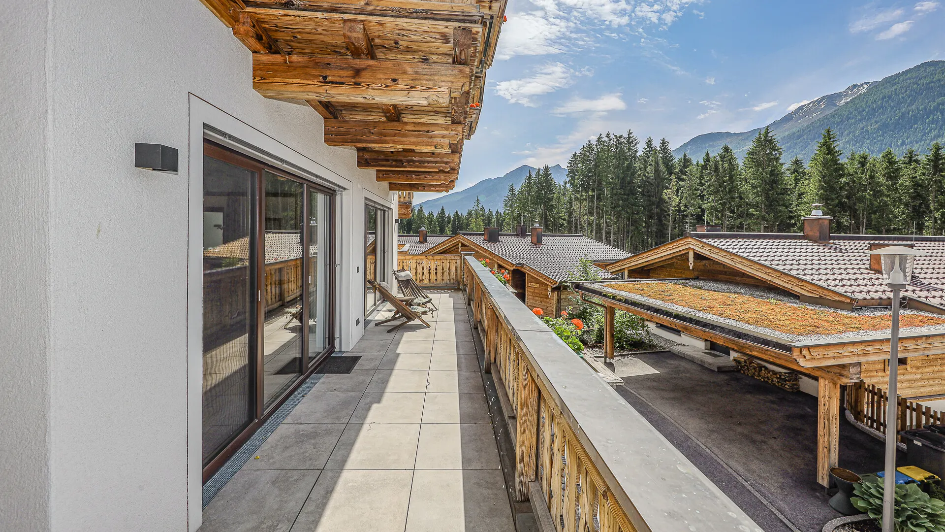 KITZIMMO-Exklusives Nationalpark Chalet in sonniger Ruhelage - Immobilien Neukirchen.